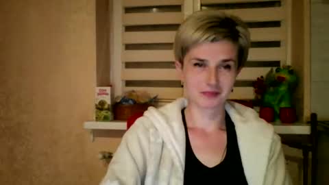 BeautyKsenia online show from 6, 4, 2026