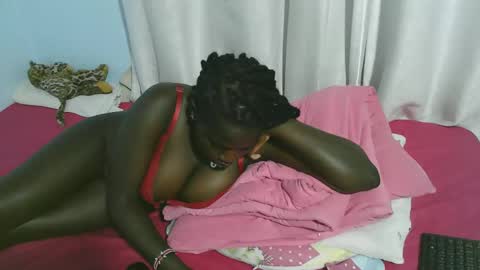 Snapshot of beautytyler chatting on 22, 10, 2025 tyler online show from 22, 10, 2025