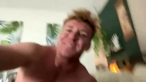 Snapshot of beaux_a chatting on 20, 7, 2026 Beaux online show from 20, 7, 2026