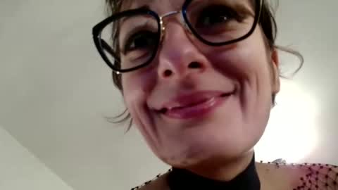 Raluca online show from 2, 2, 2026