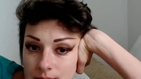 Raluca online show from 9, 4, 2026