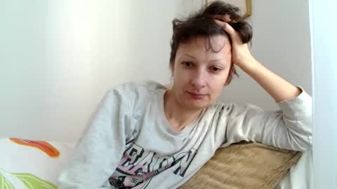 Raluca online show from 12, 4, 2026