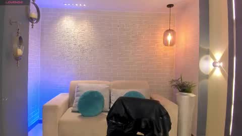 Am Becca online show from 23, 2, 2026