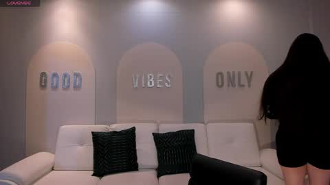 Am Becca online show from 13, 4, 2026