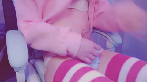 Becca online show from 13, 2, 2025