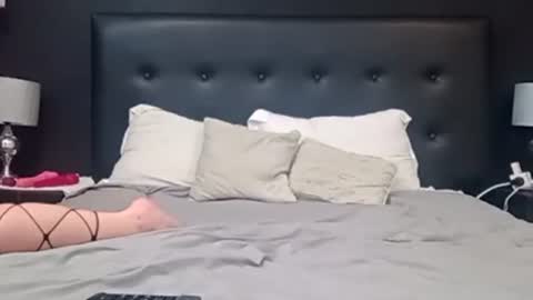 BECKY BOO  online show from 30, 11, 2025