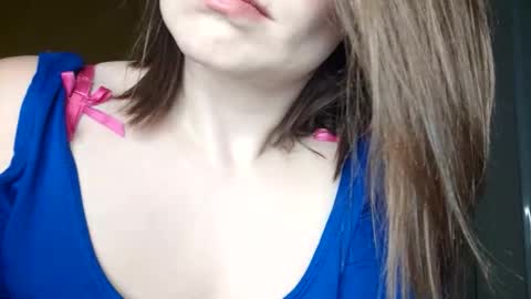 Snapshot of becky2994 chatting on 23, 4, 2026 BECKY BOO online show from 23, 4, 2026