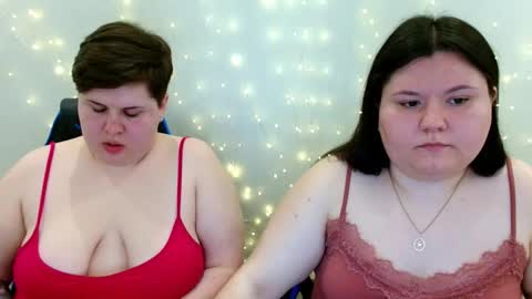 Snapshot of beckyandellen chatting on 24, 3, 2026 BeckyAndEllen online show from 24, 3, 2026