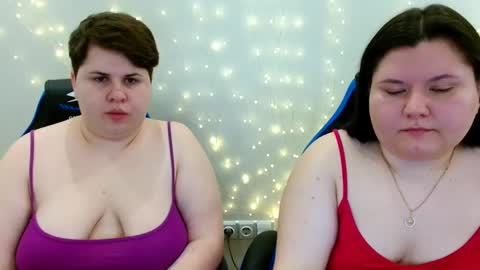 Snapshot of beckyandellen chatting on 28, 3, 2026 BeckyAndEllen online show from 28, 3, 2026