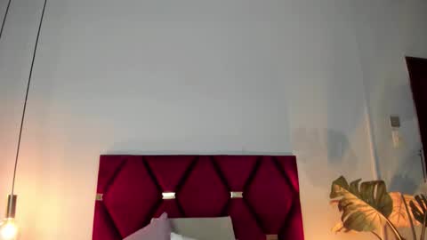 BeckyVidal online show from 9, 11, 2025