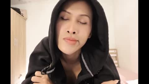 bee_thai online show from 13, 12, 2024