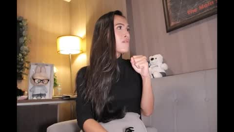 Snapshot of bee_thai chatting on 9, 2, 2026 bee_thai online show from 9, 2, 2026