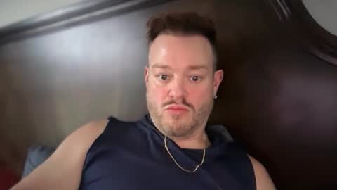 beefybttm718 online show from 13, 4, 2026