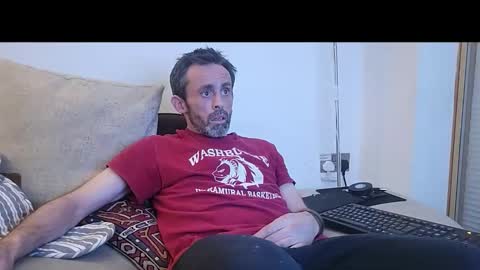 begbestuk online show from 20, 10, 2025