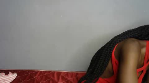 Snapshot of beib_love chatting on 1, 12, 2024 beib_love online show from 1, 12, 2024