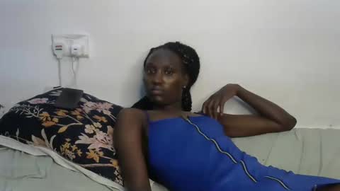 Snapshot of beib_love chatting on 15, 12, 2024 beib_love online show from 15, 12, 2024