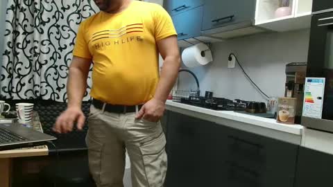 kevin and Bella online show from 22, 12, 2024