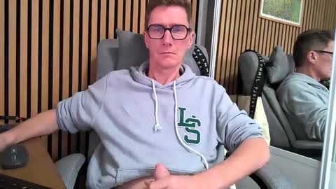 Snapshot of belami_france chatting on 27, 2, 2026 SexFriendFrance online show from 27, 2, 2026