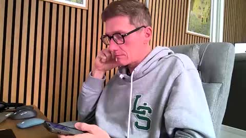 Snapshot of belami_france chatting on 6, 3, 2026 SexFriendFrance online show from 6, 3, 2026