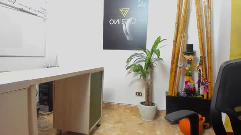 Snapshot of belamiramil chatting on 3, 12, 2024 independent model online show from 3, 12, 2024