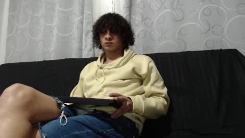 Snapshot of belamiramil chatting on 18, 1, 2025 independent model online show from 18, 1, 2025