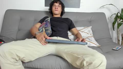 Snapshot of belamiramil chatting on 9, 3, 2025 independent model online show from 9, 3, 2025