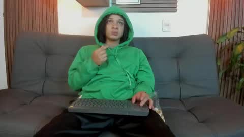 Snapshot of belamiramil chatting on 4, 10, 2025 independent model online show from 4, 10, 2025