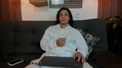 Snapshot of belamiramil chatting on 10, 10, 2025 independent model online show from 10, 10, 2025