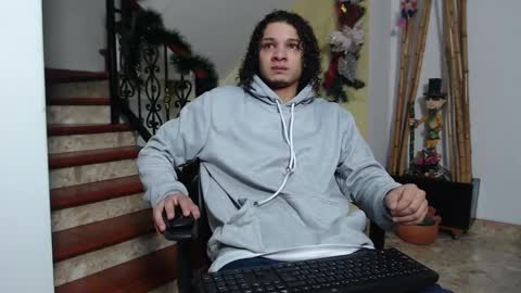 Snapshot of belamiramil chatting on 16, 12, 2025 independent model online show from 16, 12, 2025