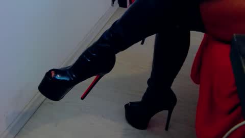 Snapshot of belatrixdomme chatting on 16, 5, 2026 BelatrixDomme online show from 16, 5, 2026