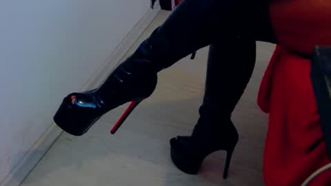 Snapshot of belatrixdomme chatting on 16, 5, 2026 BelatrixDomme online show from 16, 5, 2026