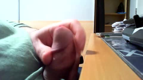 Snapshot of belgianfatcock chatting on 25, 2, 2026 belgianfatcock online show from 25, 2, 2026