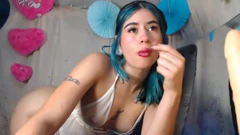 Snapshot of belinda_luna_ chatting on 4, 12, 2024 modelo independiente online show from 4, 12, 2024