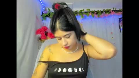 Snapshot of belinda_luna_ chatting on 22, 4, 2026 modelo independiente online show from 22, 4, 2026