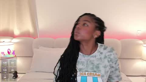 Snapshot of belkis_mills chatting on 3, 3, 2025 Belkis online show from 3, 3, 2025