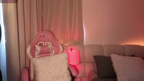 Snapshot of belkis_mills chatting on 27, 10, 2025 Belkis online show from 27, 10, 2025