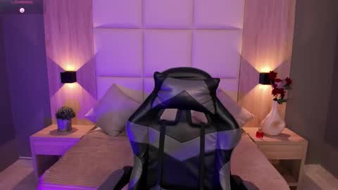 Bella cam online show from 8, 9, 2025