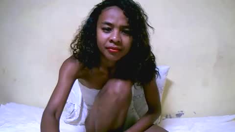 Snapshot of bella193999 chatting on 5, 12, 2024 bella193999 online show from 5, 12, 2024