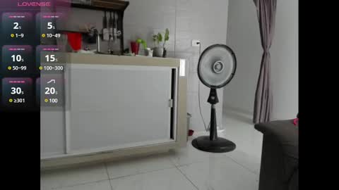 isabella online show from 3, 3, 2025