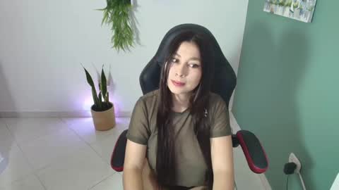 Snapshot of bella_99x chatting on 16, 1, 2025 Bel 3 online show from 16, 1, 2025