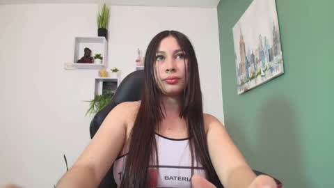 Snapshot of bella_99x chatting on 22, 1, 2025 Bel 3 online show from 22, 1, 2025