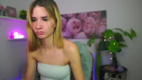 BellaBlonde online show from 18, 12, 2025