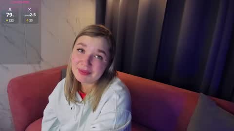 Snapshot of bella_cosmo chatting on 30, 1, 2025 Bella online show from 30, 1, 2025