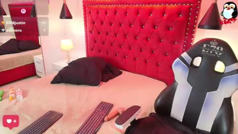 Bella  online show from 15, 11, 2025