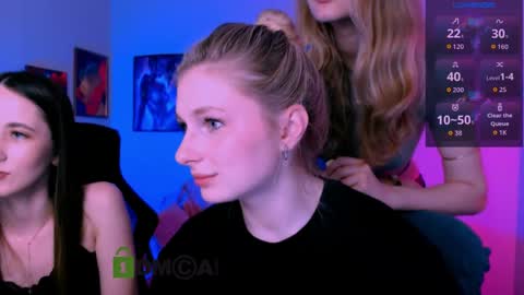 Snapshot of bella_dorn chatting on 13, 5, 2026 Bella online show from 13, 5, 2026