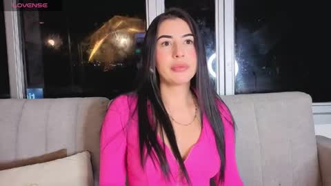 Snapshot of bella_es chatting on 5, 5, 2026 Onlyfans isa bella 23 online show from 5, 5, 2026