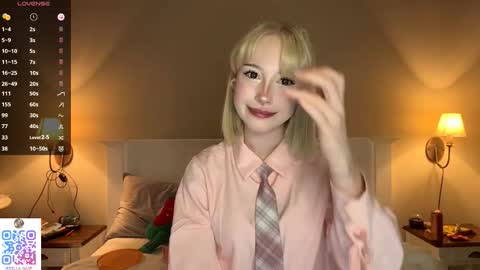 Snapshot of bella_gasp chatting on 30, 9, 2025 Jane online show from 30, 9, 2025