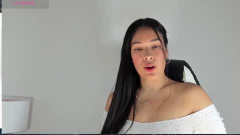 Laura online show from 2, 3, 2025