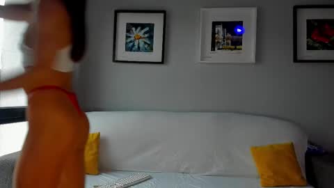 Anna  online show from 17, 9, 2025