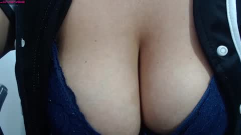 lady online show from 14, 2, 2025